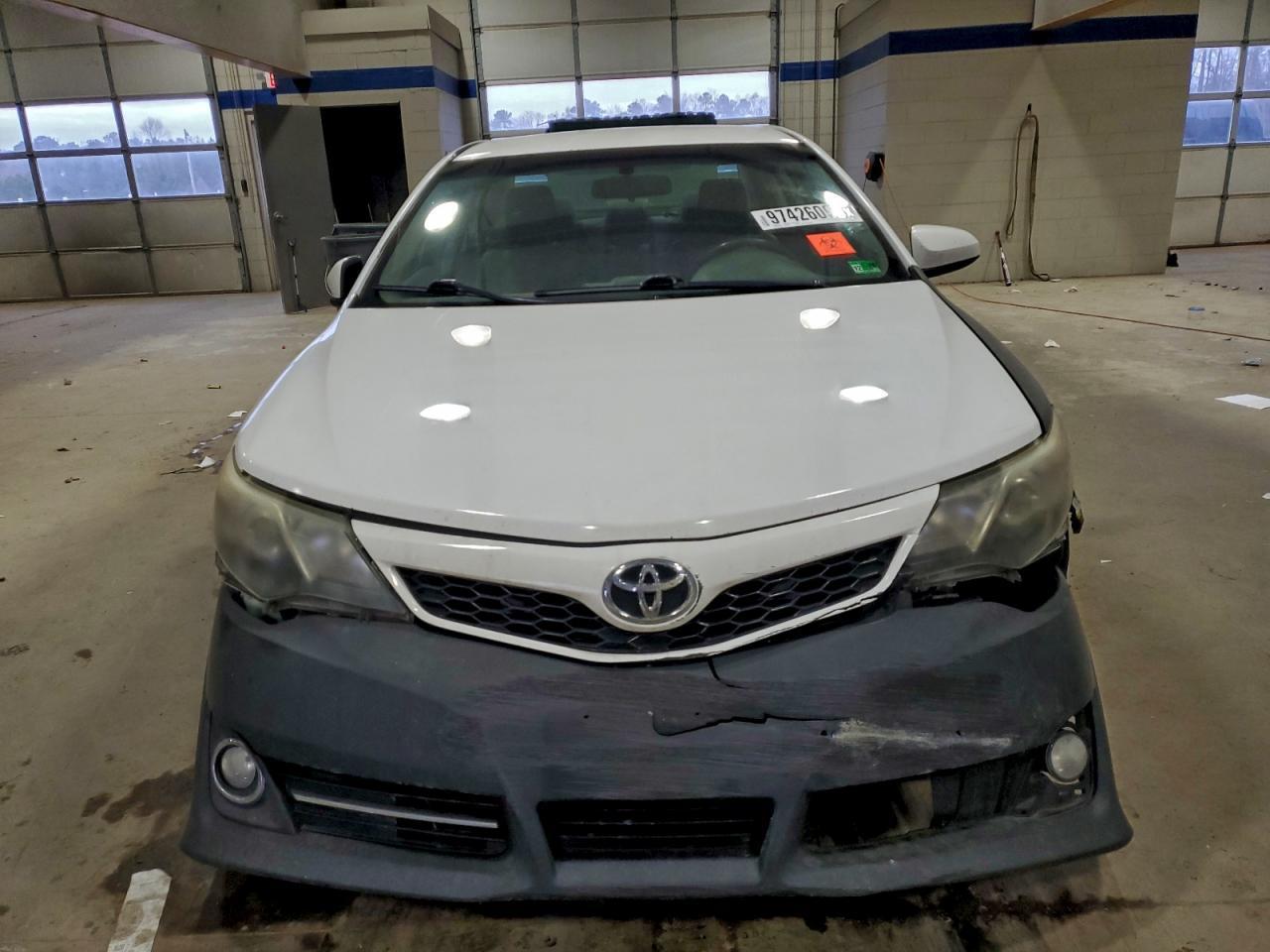 2013 TOYOTA CAMRY