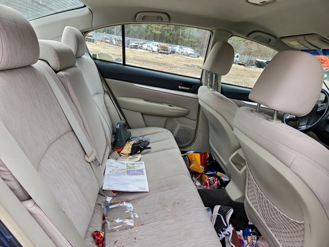 2013 SUBARU Legacy