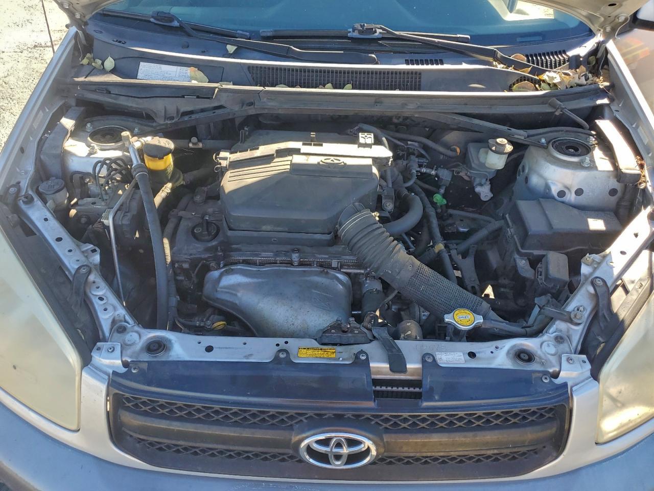 2004 TOYOTA RAV4
