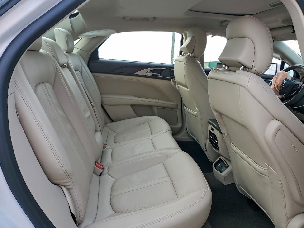 2019 LINCOLN MKZ