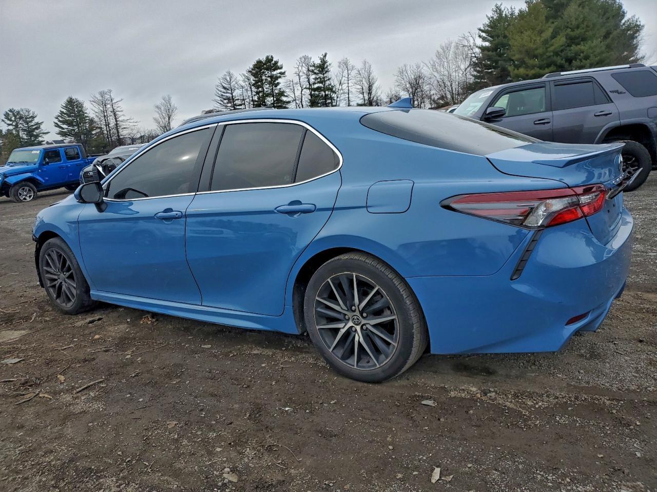 2023 TOYOTA CAMRY