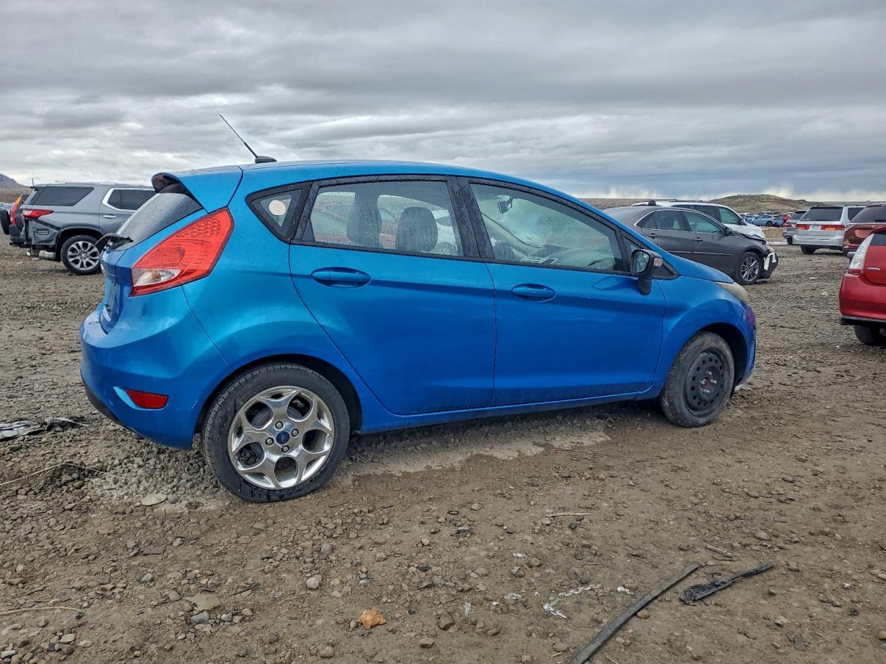 2013 FORD Fiesta