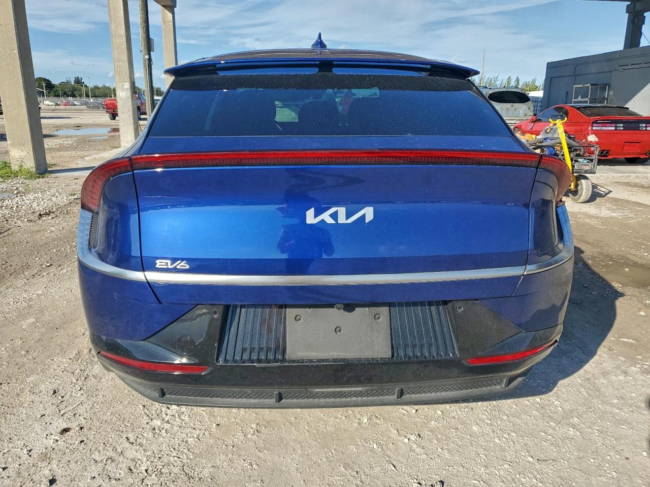 2023 KIA EV6