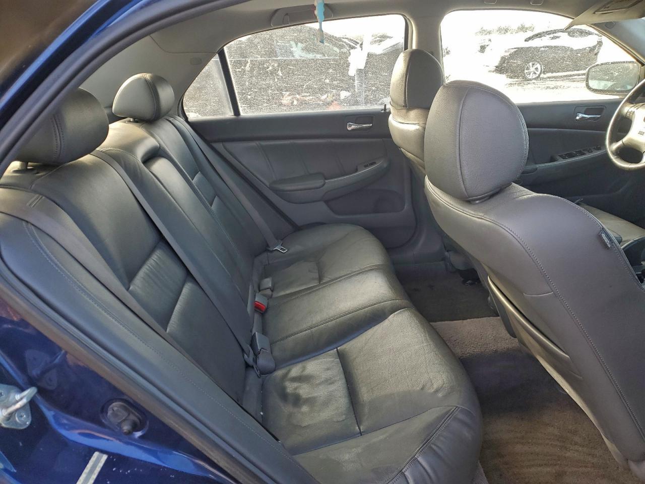 2004 HONDA ACCORD