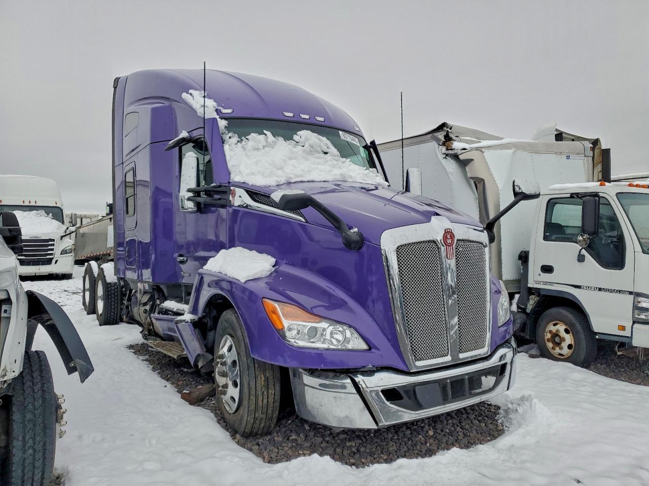 2023 KENWORTH T680