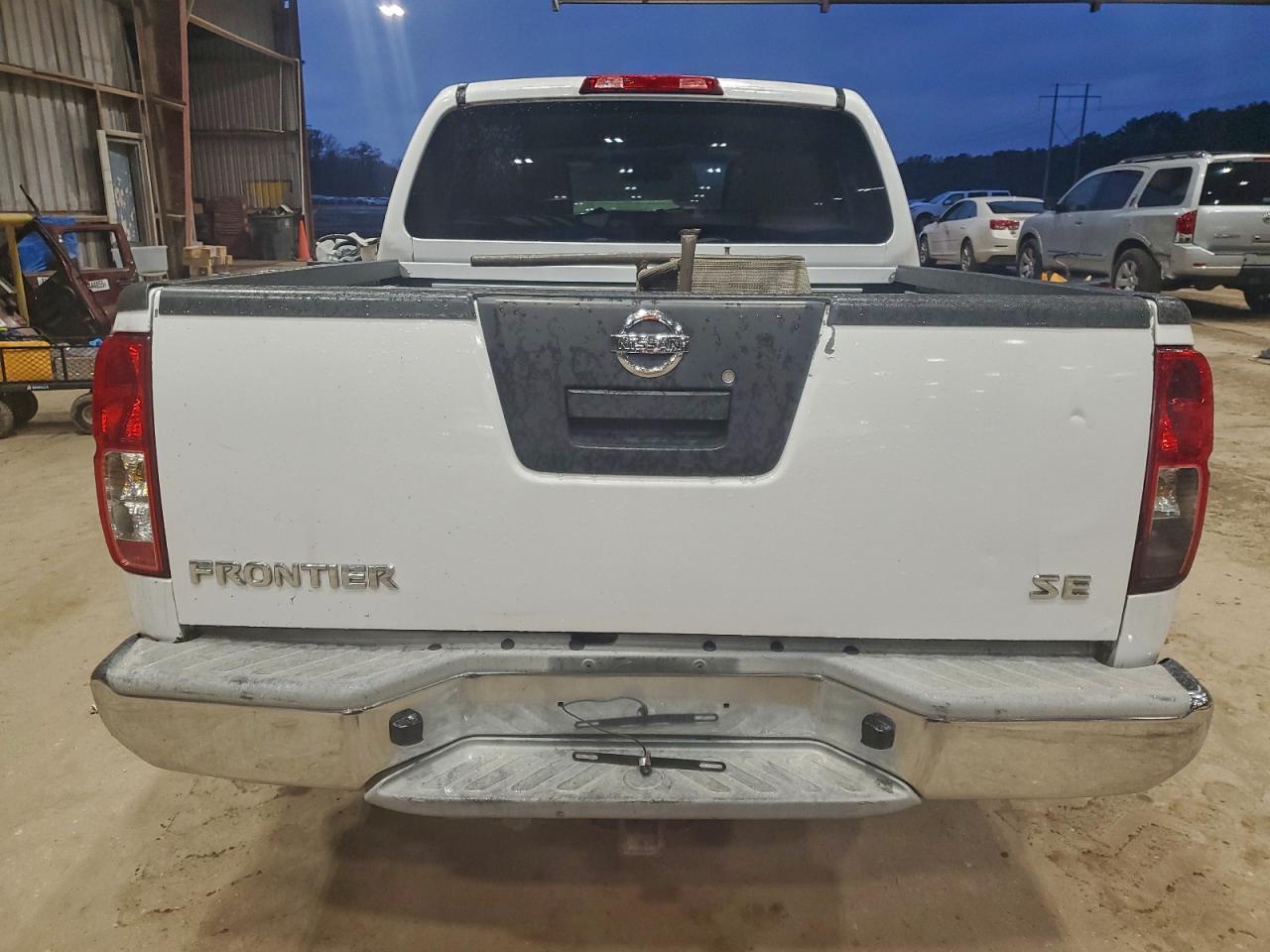 2010 NISSAN Frontier