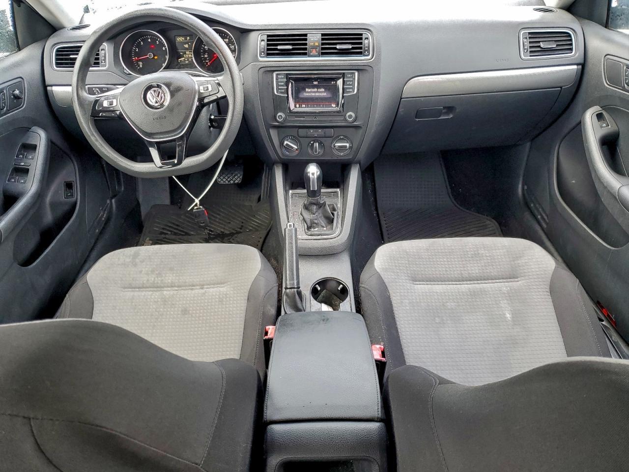 2017 VOLKSWAGEN JETTA