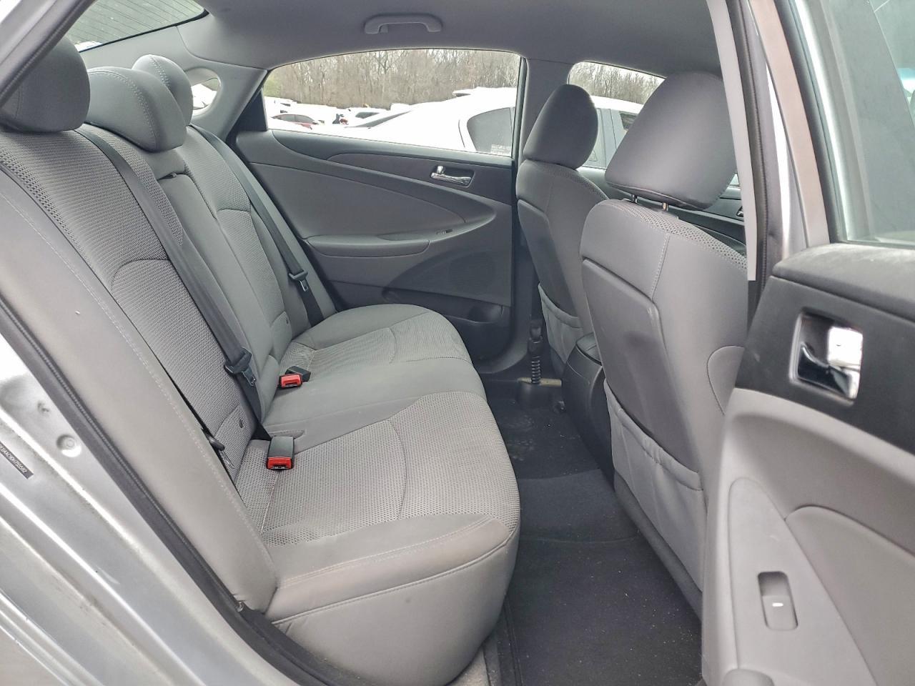 2013 HYUNDAI SONATA