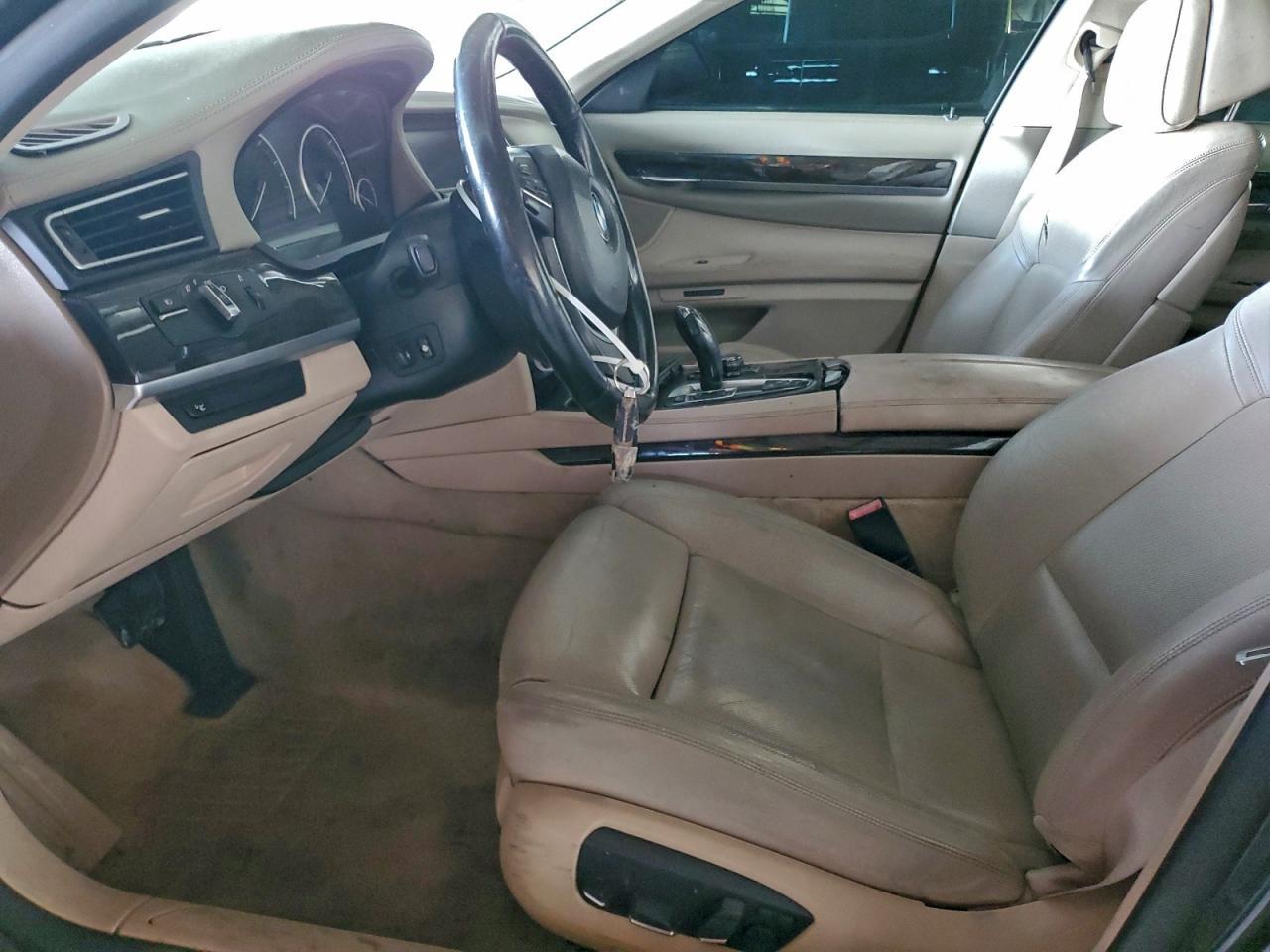 2013 BMW 7 series