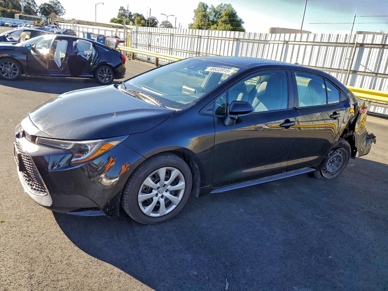 2021 TOYOTA COROLLA