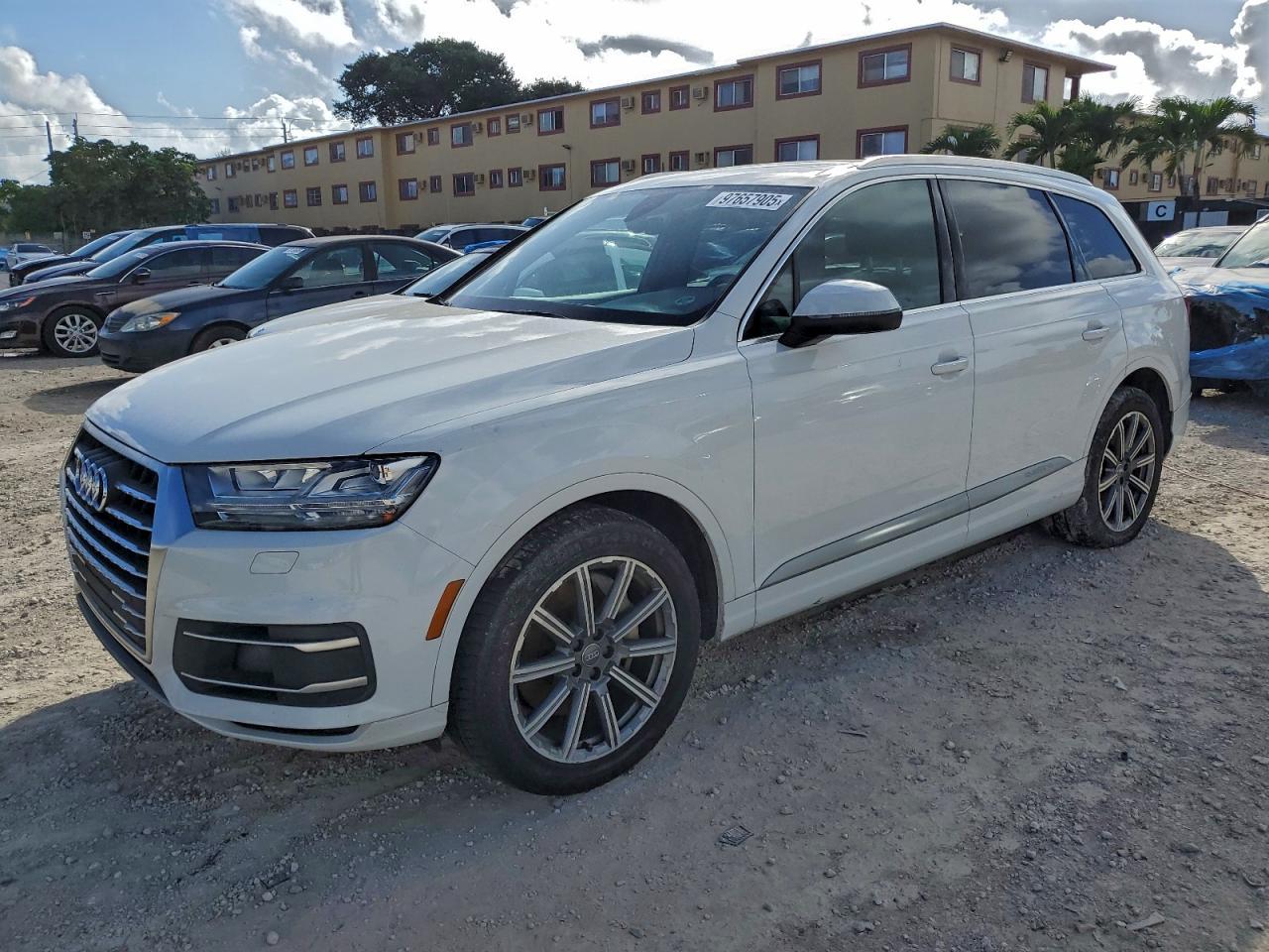 2018 AUDI Q7