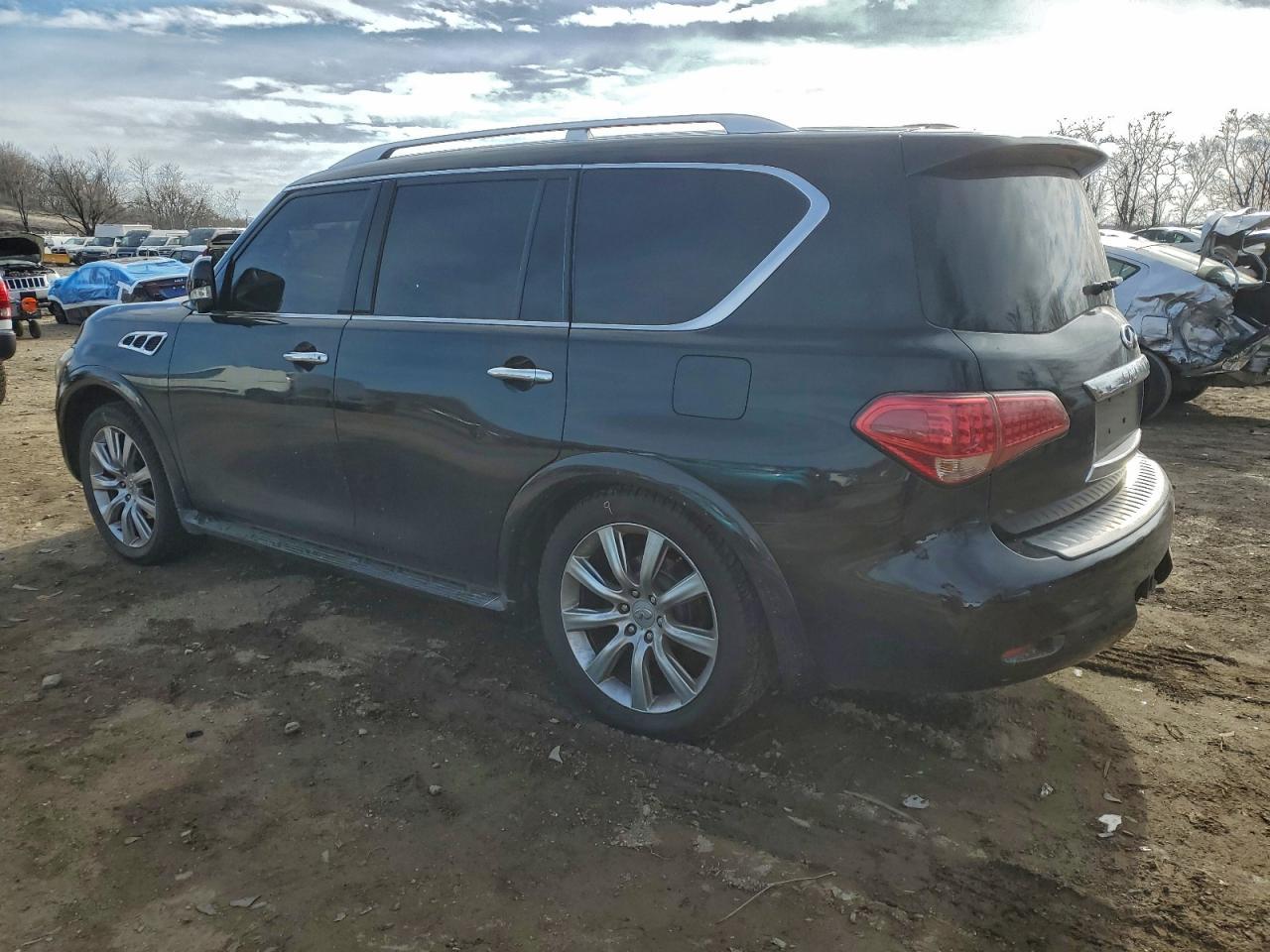 2012 INFINITI QX56