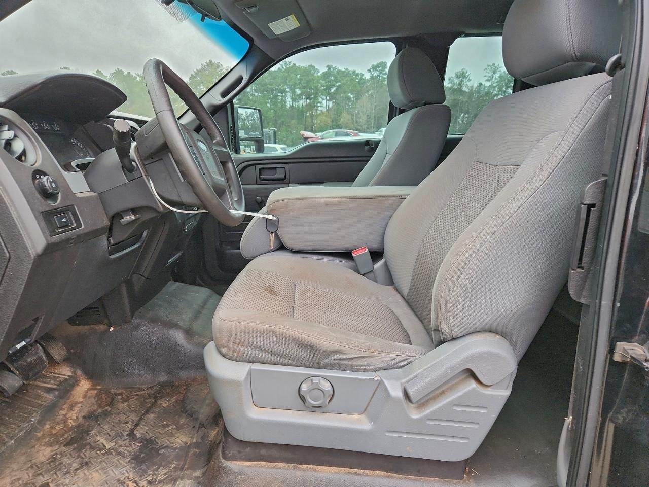 2012 FORD F-150