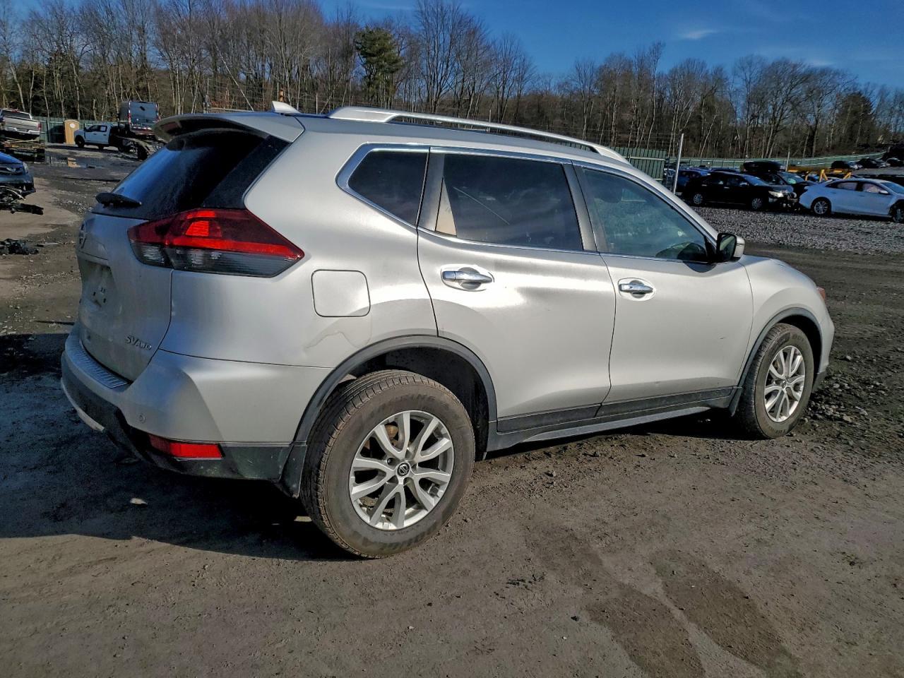 2019 NISSAN ROGUE