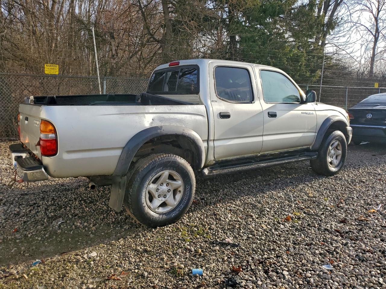 2001 TOYOTA TACOMA