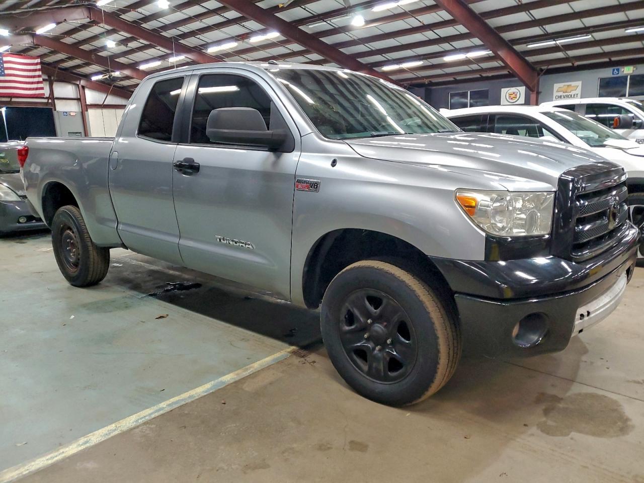 2013 TOYOTA TUNDRA