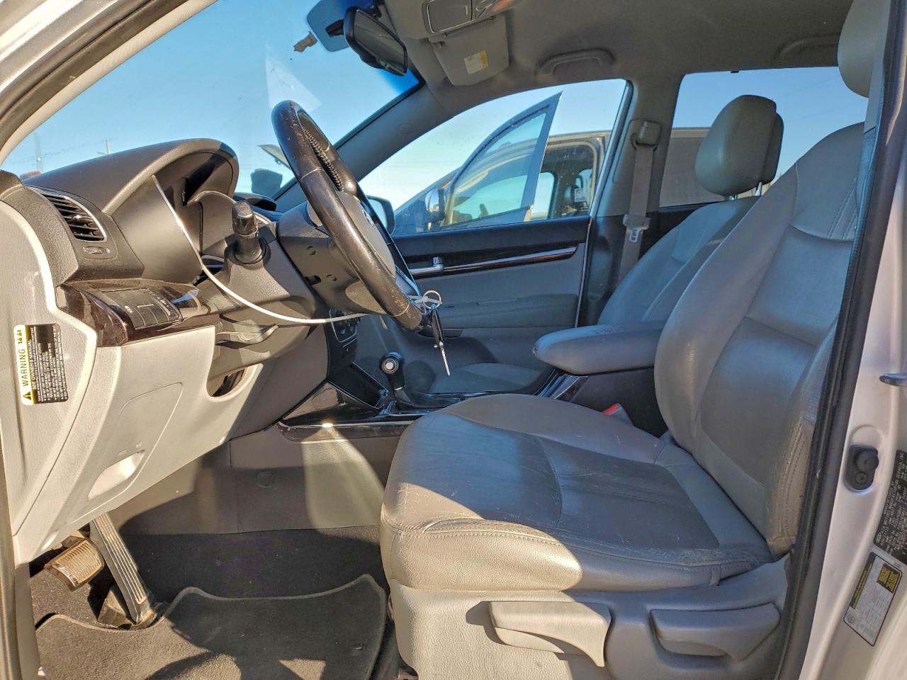2014 KIA SORENTO