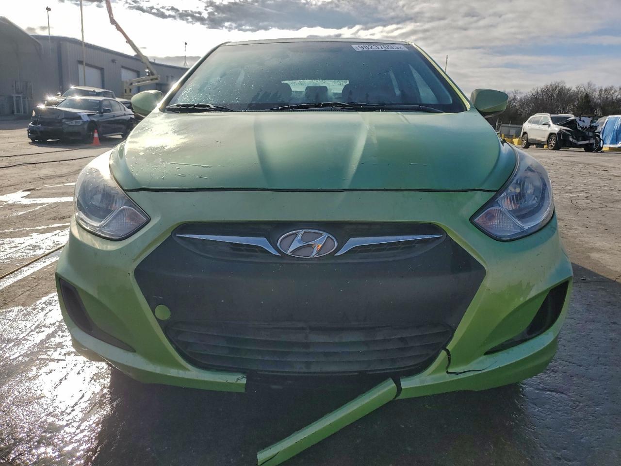 2014 HYUNDAI ACCENT
