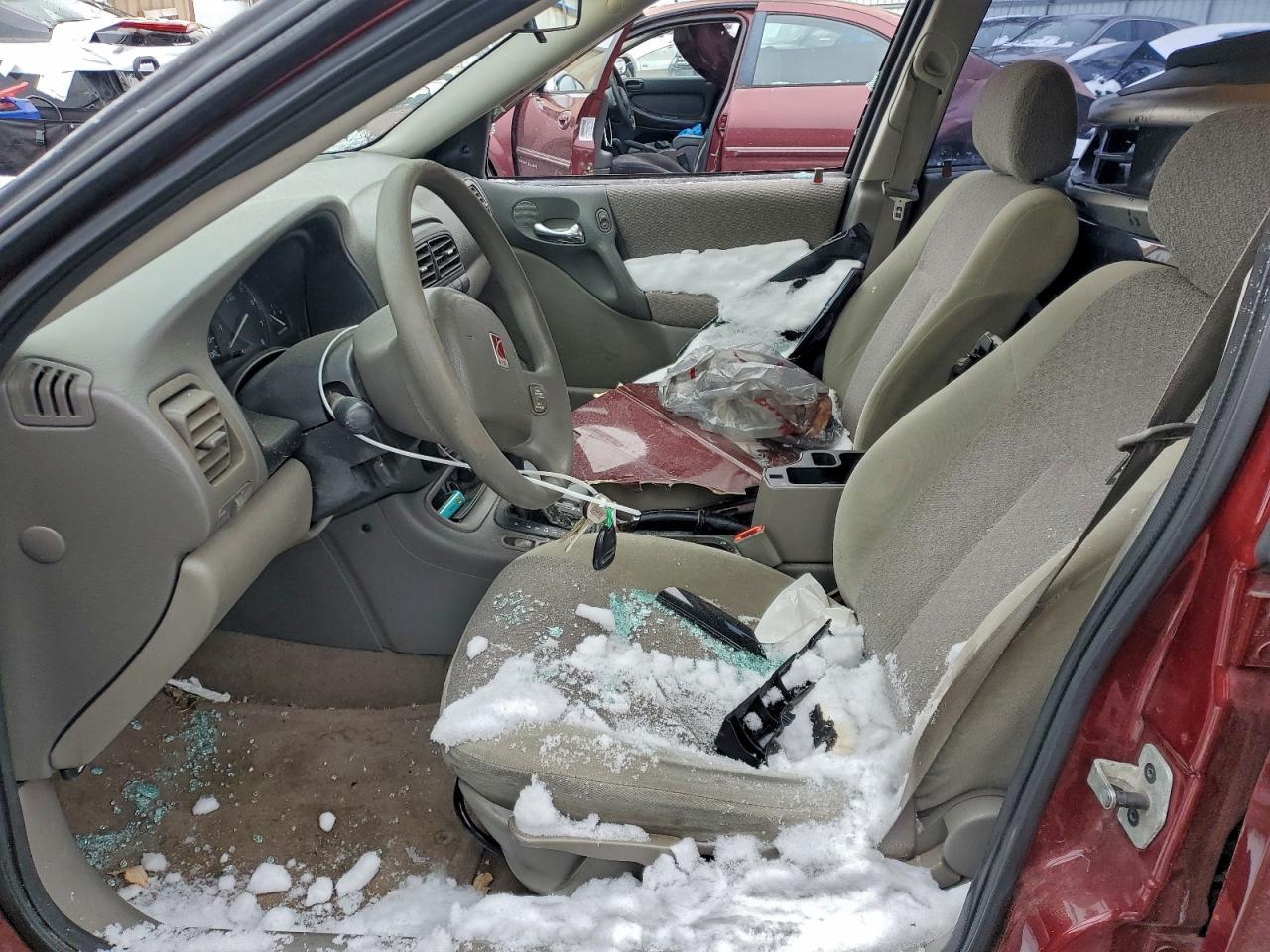 2002 SATURN L100