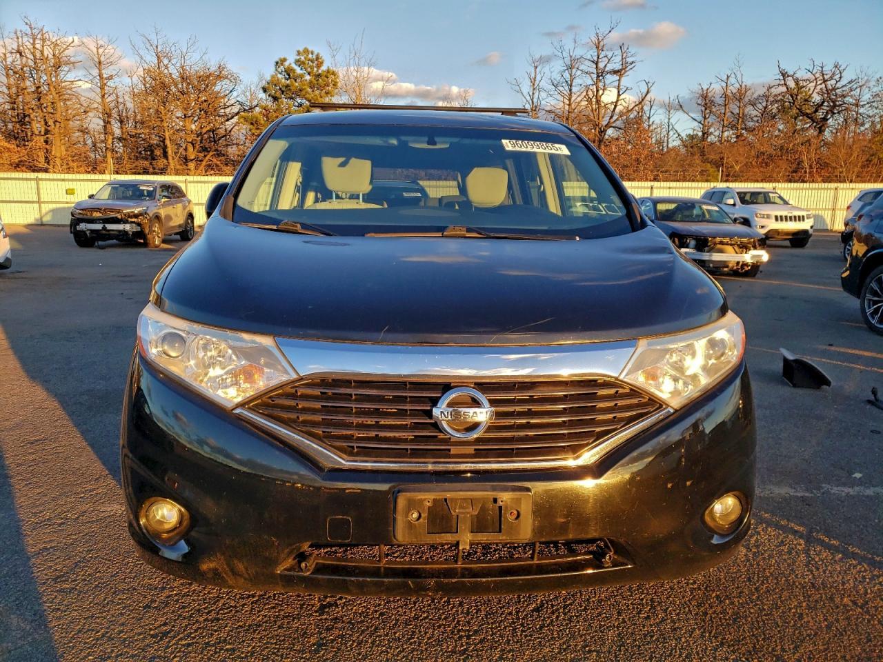 2012 NISSAN Quest