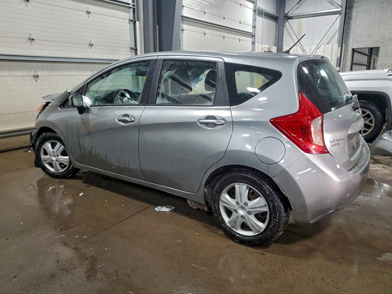 2015 NISSAN Versa Note