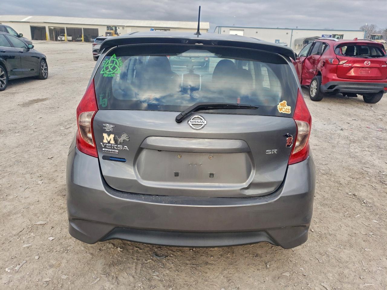 2017 NISSAN Versa Note