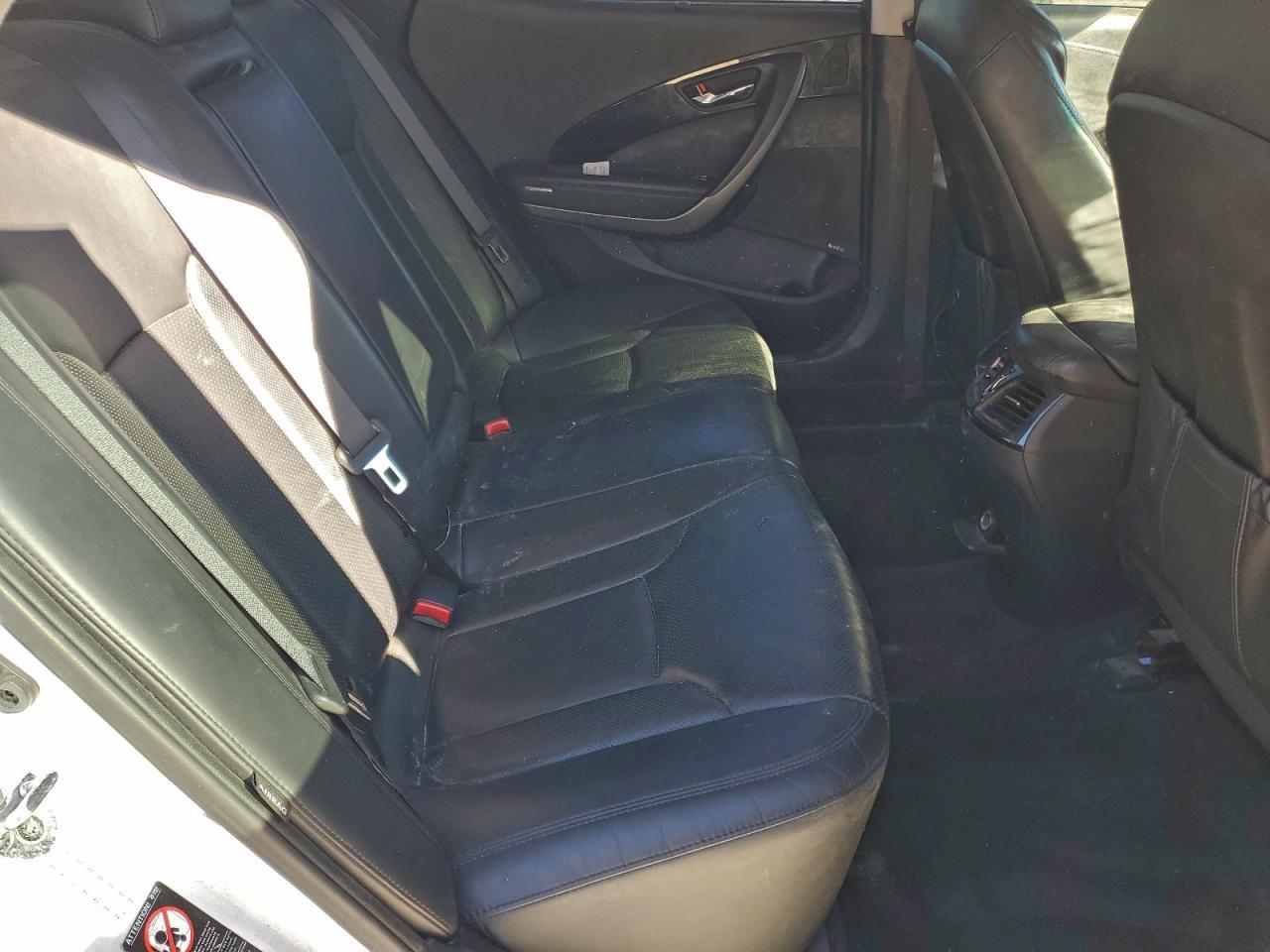 2017 HYUNDAI Azera