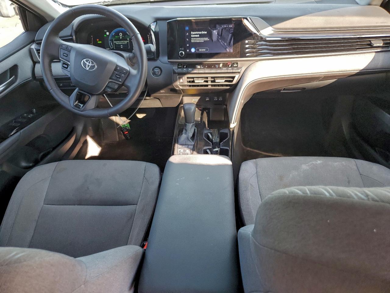 2025 TOYOTA CAMRY