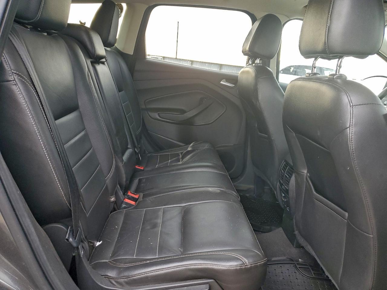 2015 FORD ESCAPE