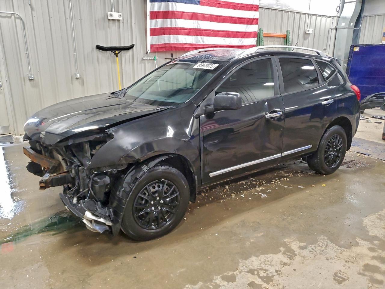 2015 NISSAN ROGUE