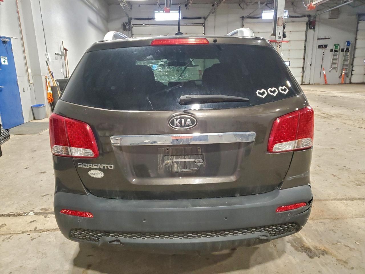 2011 KIA SORENTO
