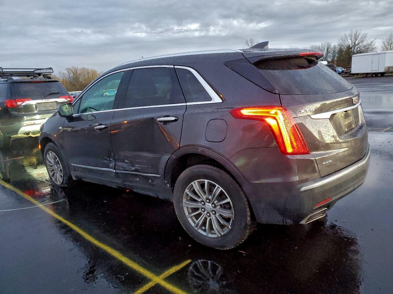 2017 CADILLAC XT5