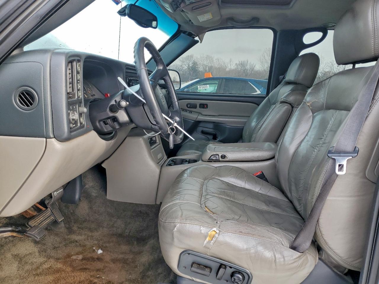 2002 CHEVROLET Tahoe