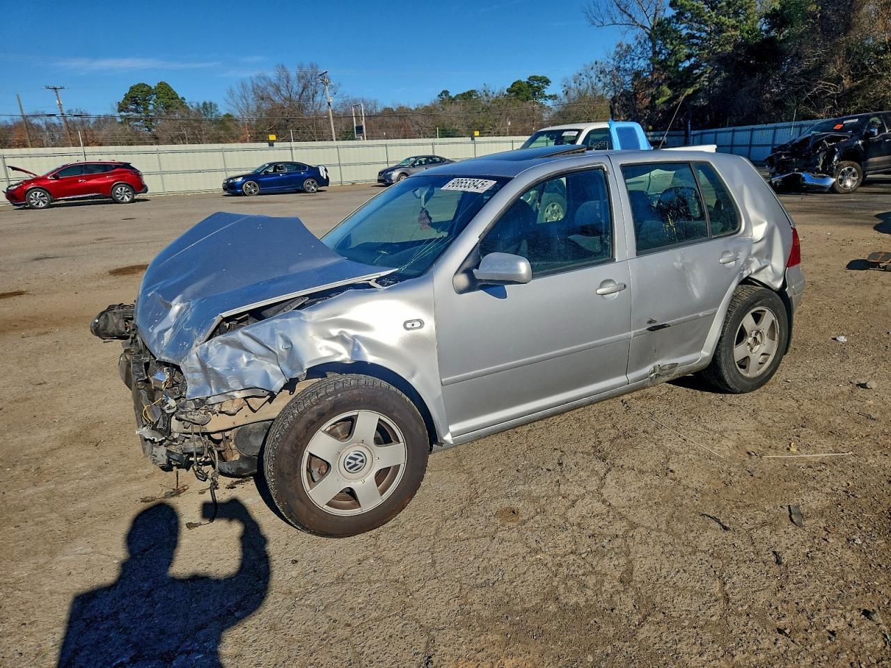 2002 VOLKSWAGEN GOLF