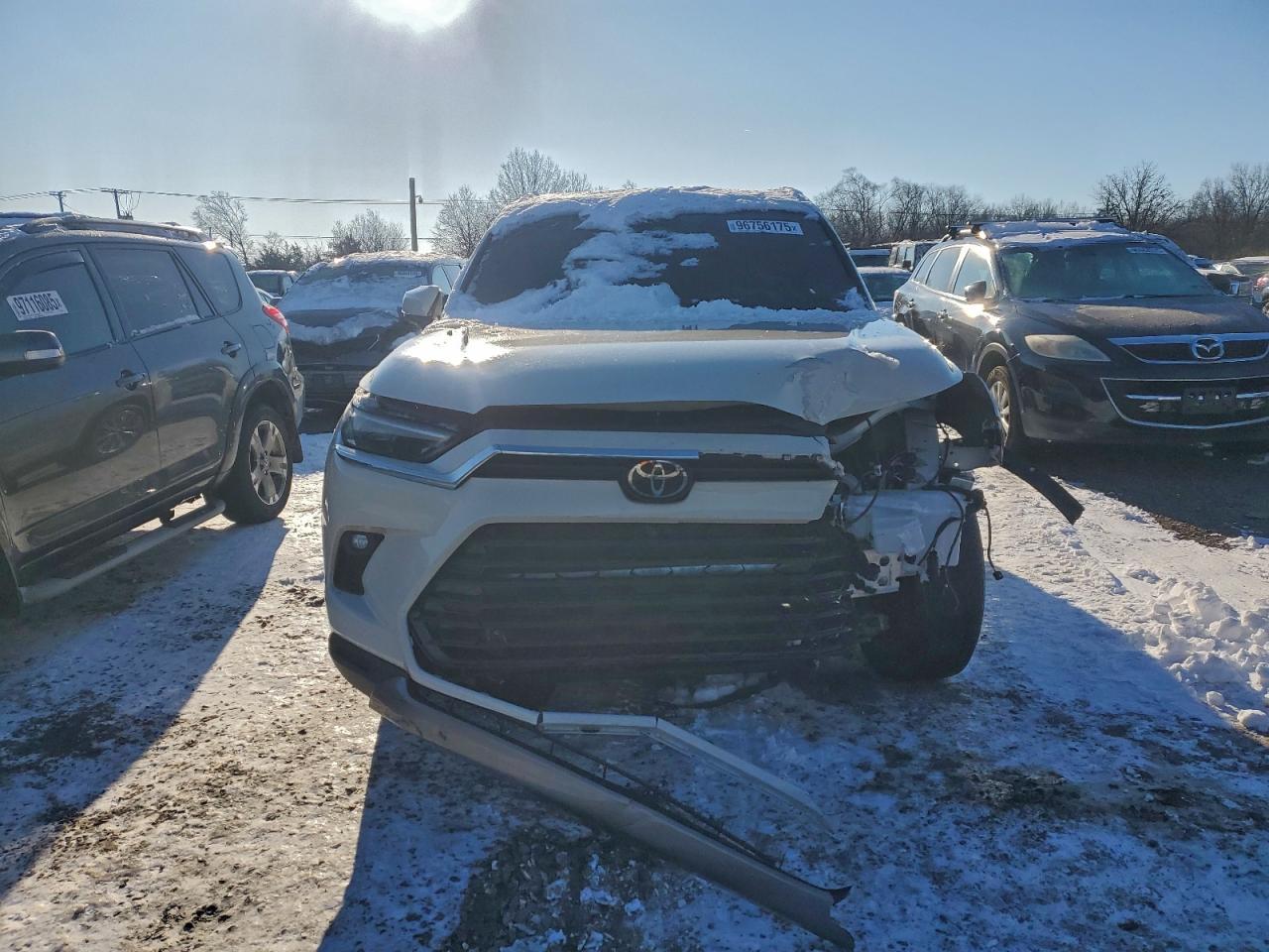 2024 TOYOTA HIGHLANDER