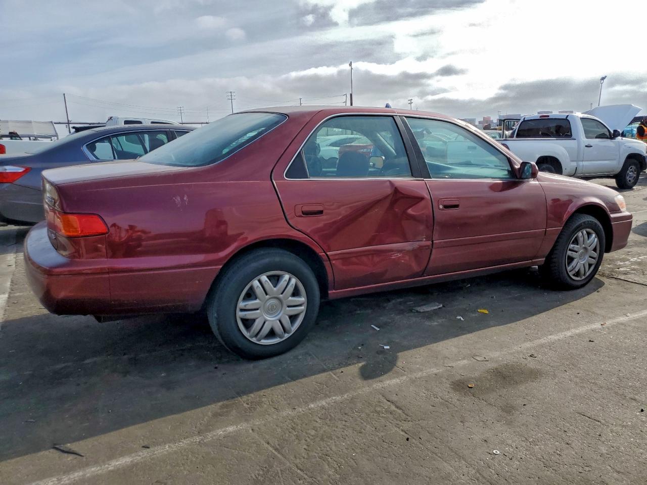 2000 TOYOTA CAMRY