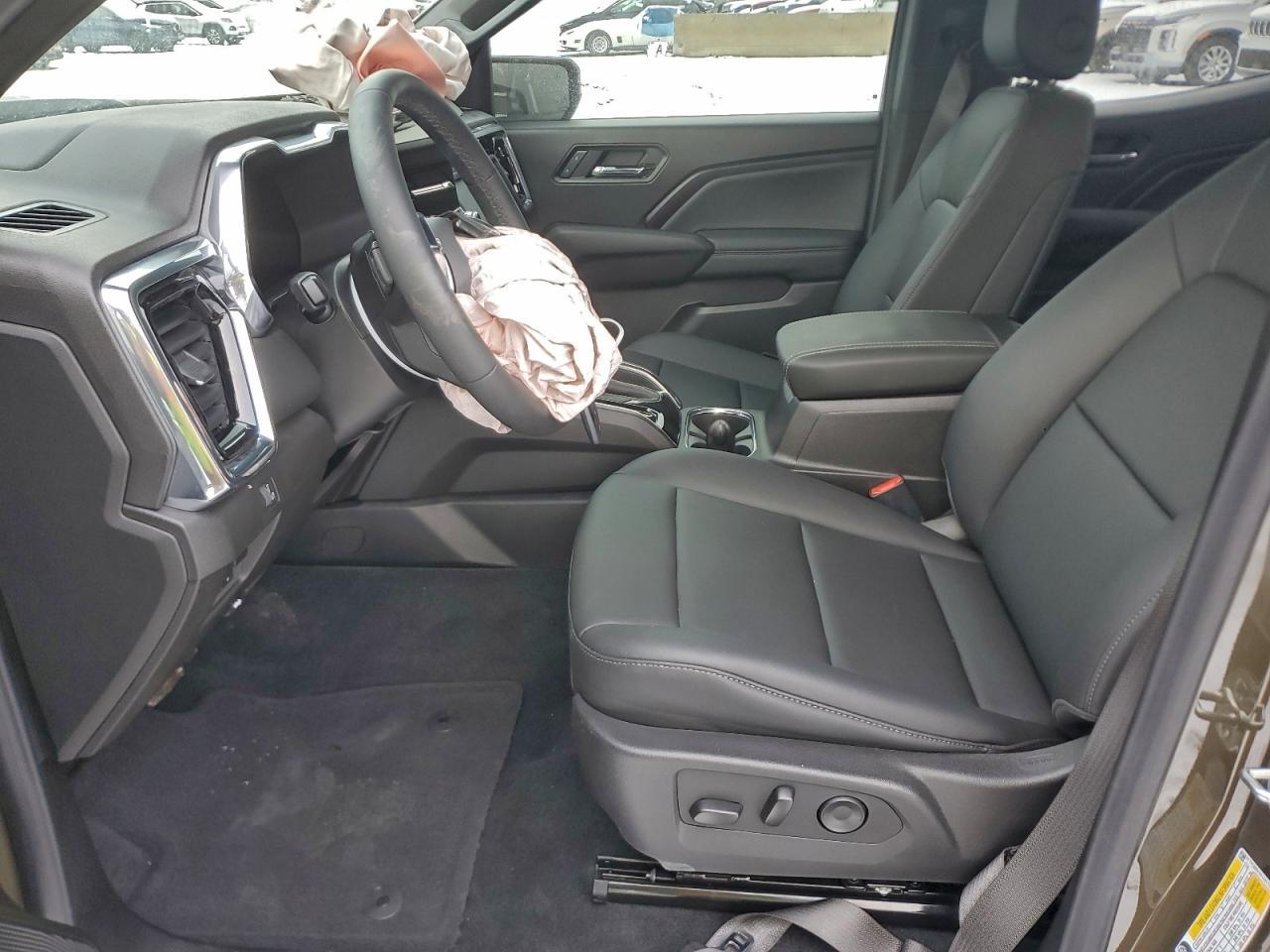 2025 GMC CANYON