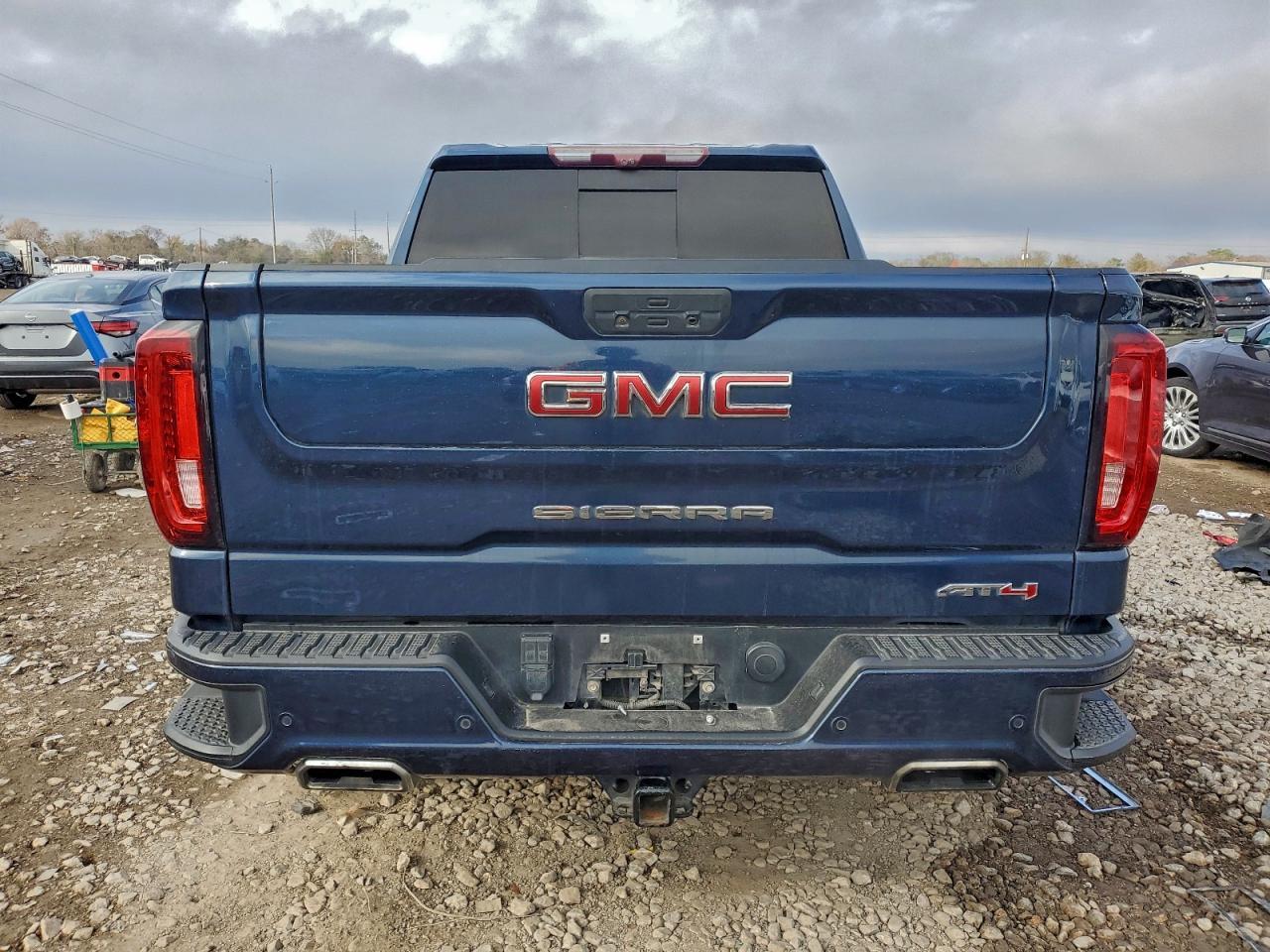2020 GMC Sierra