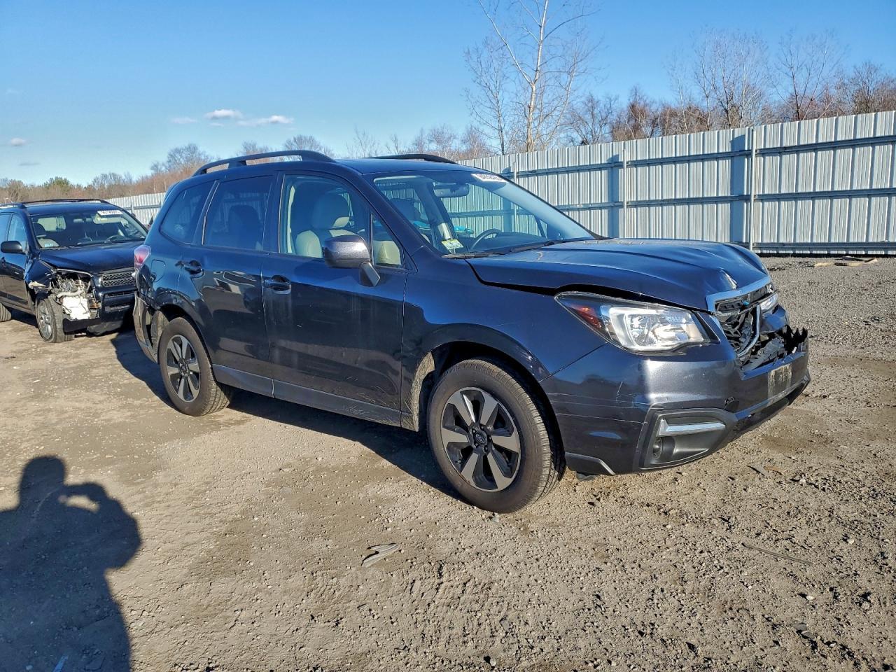 2017 SUBARU FORESTER
