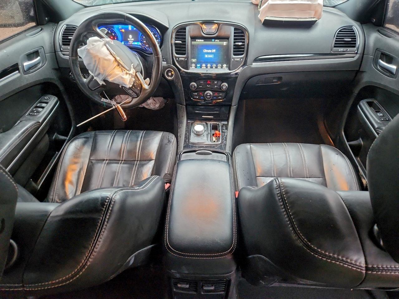 2022 CHRYSLER 300