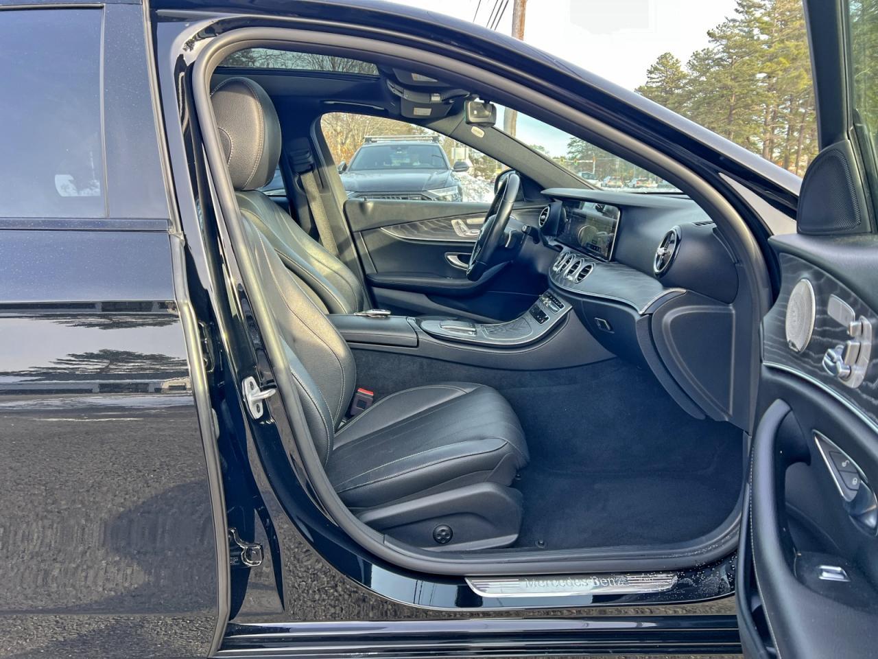2021 MERCEDES-BENZ E-Class