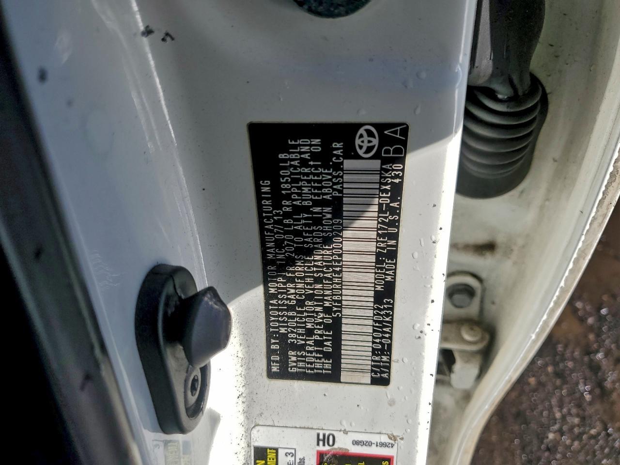 2014 TOYOTA COROLLA