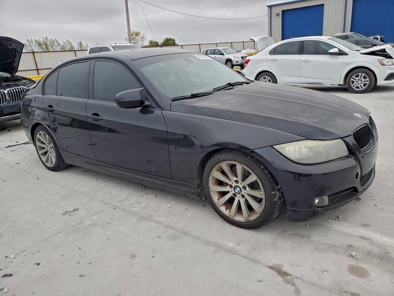 2011 BMW 3 SERIES
