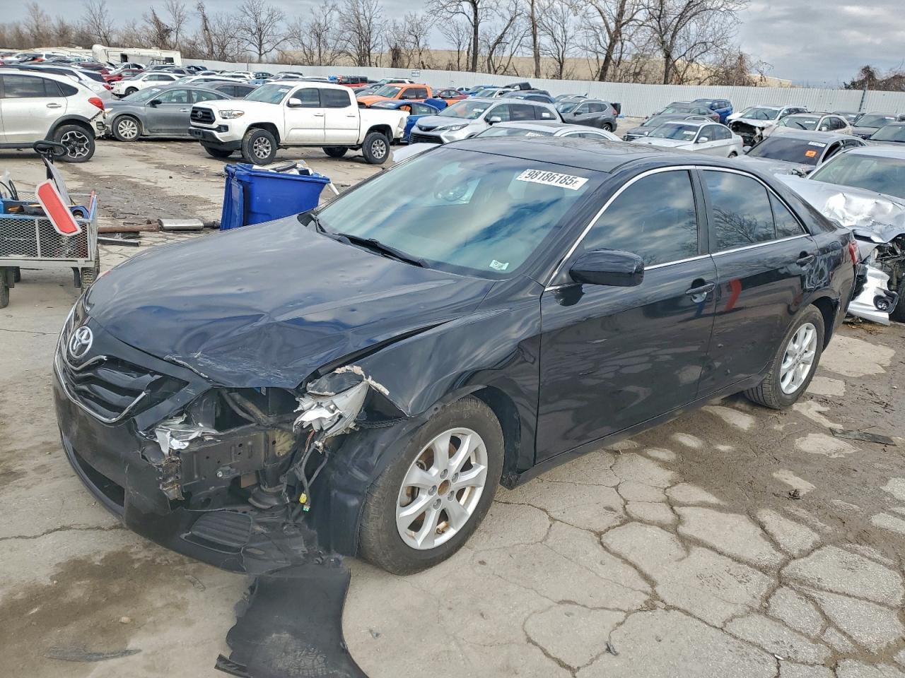 2010 TOYOTA CAMRY
