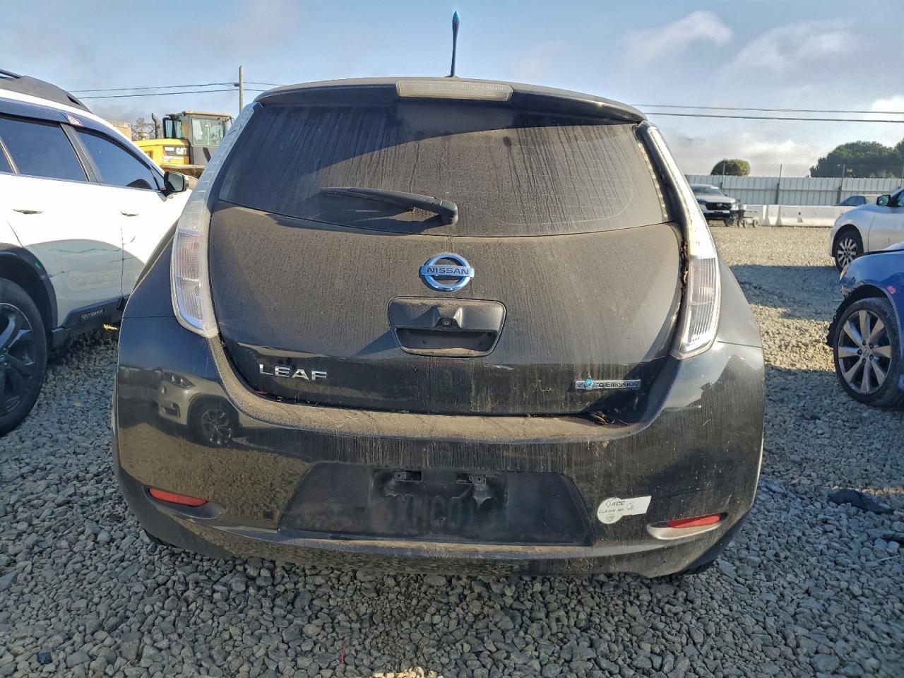2012 NISSAN LEAF