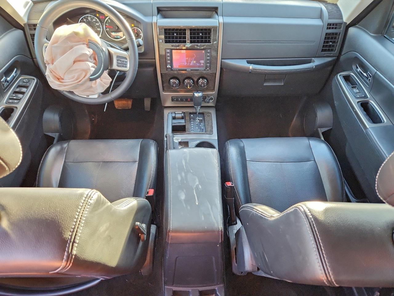 2012 JEEP Liberty
