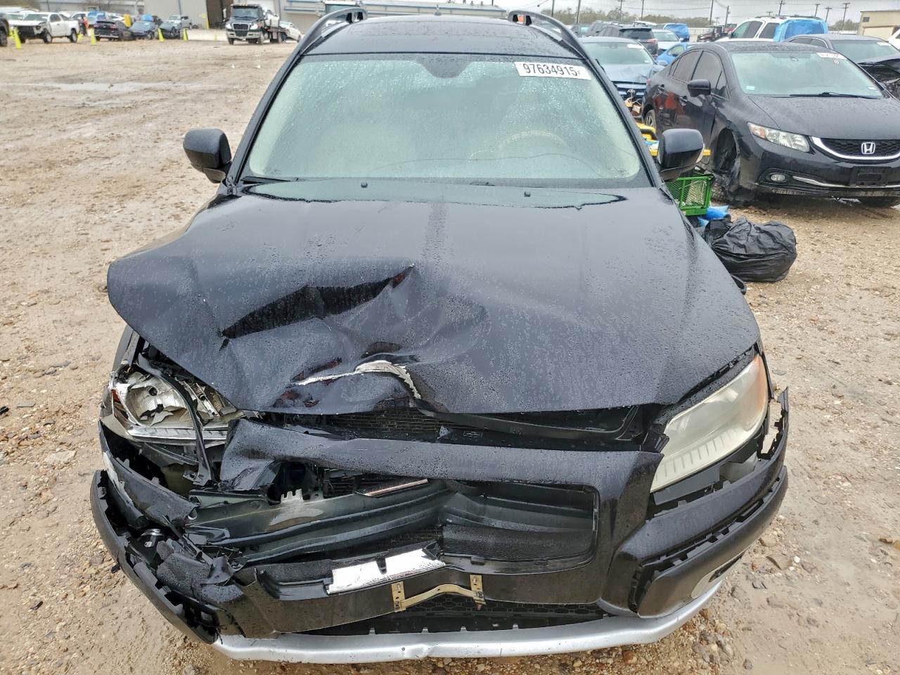 2011 VOLVO XC70