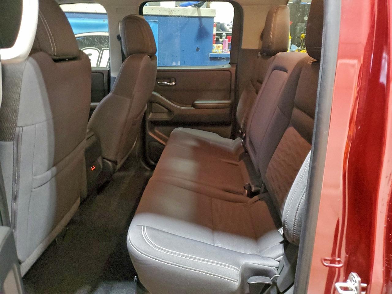 2022 NISSAN Frontier