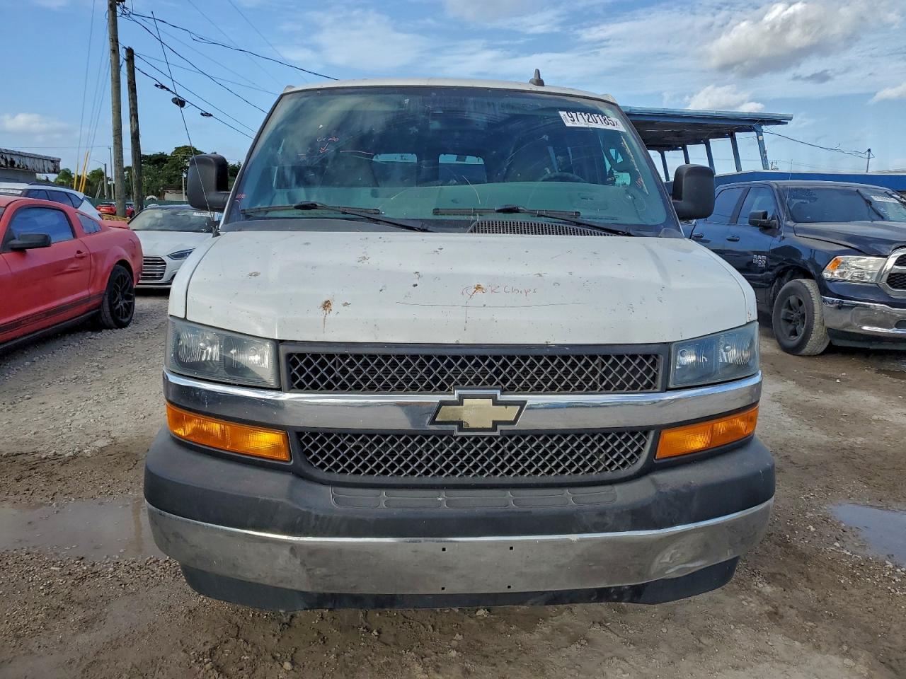 2019 CHEVROLET Express 3500