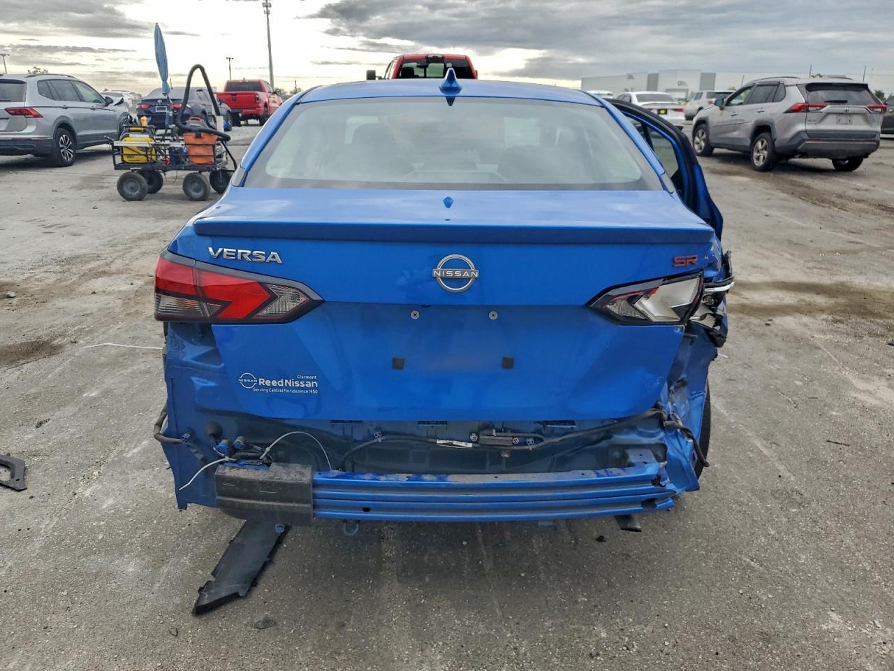 2023 NISSAN VERSA